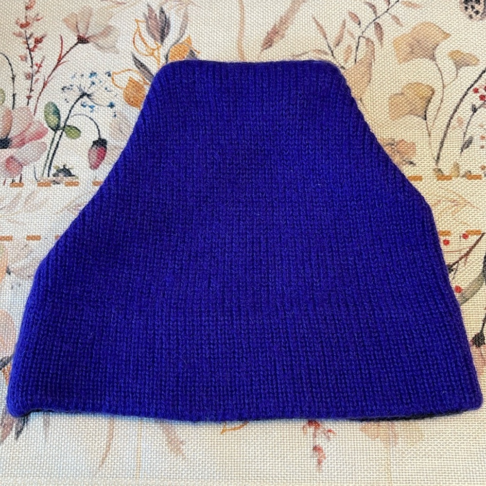 Vintage Meister | Ski Hat | Snowboarding Beanie | 100 New Wool | One Size